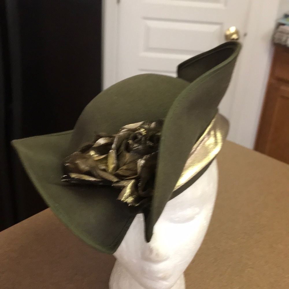 David M Hat - image 3